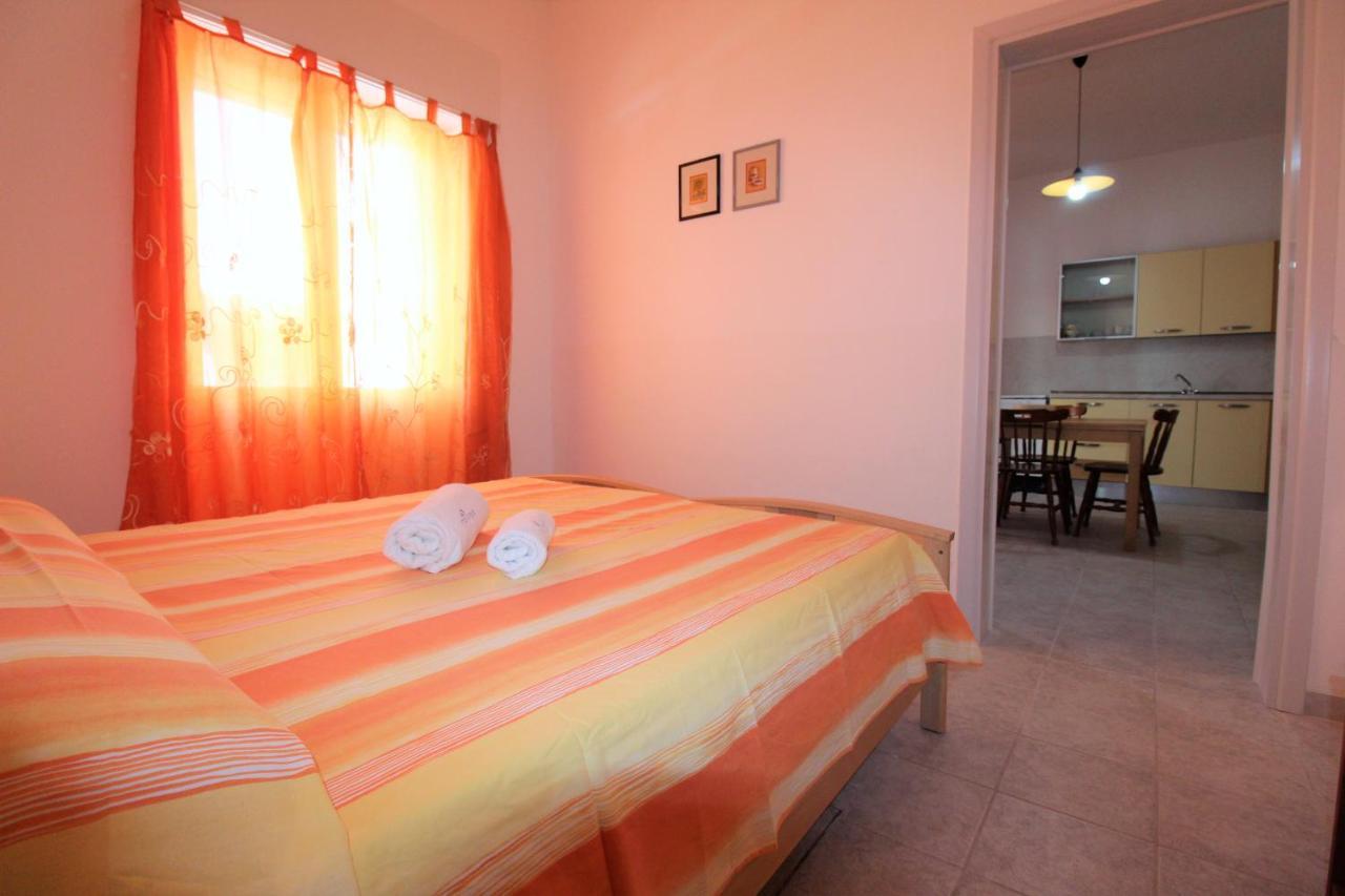 Appartamento Trilocale arancione climatizzato con terrazza panoramica Torre San Giovanni Ugento Esterno foto
